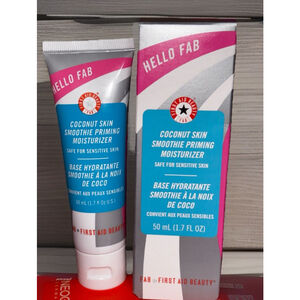 First Aid Beauty Hello Fab Coconut Skin Smoothie Priming Moisturizer 1.7oz